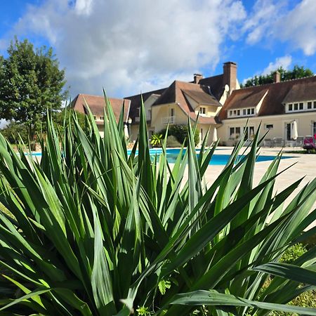 Bed and Breakfast Domaine Des Bruns à Châtillon-Coligny Extérieur photo